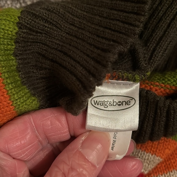 Dog Sweaters - Picture 5 of 8